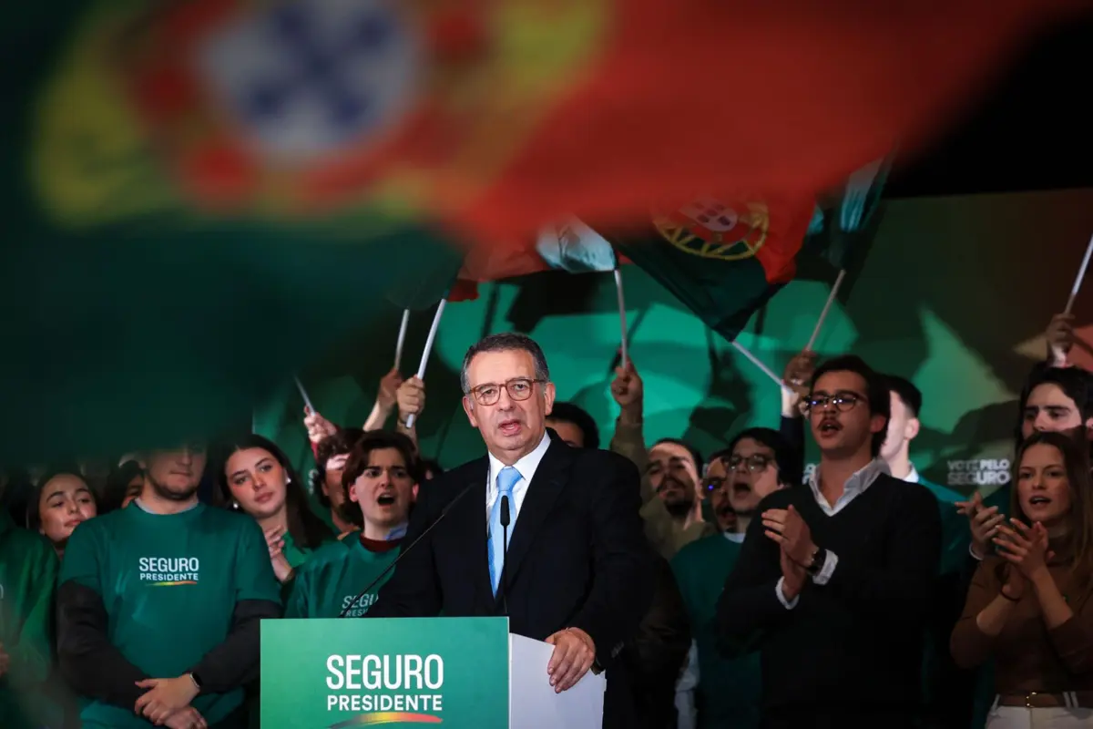 Imagem de contexto do artigo Mais de 500 nomes da Cultura assumem apoio a Seguro em manifesto