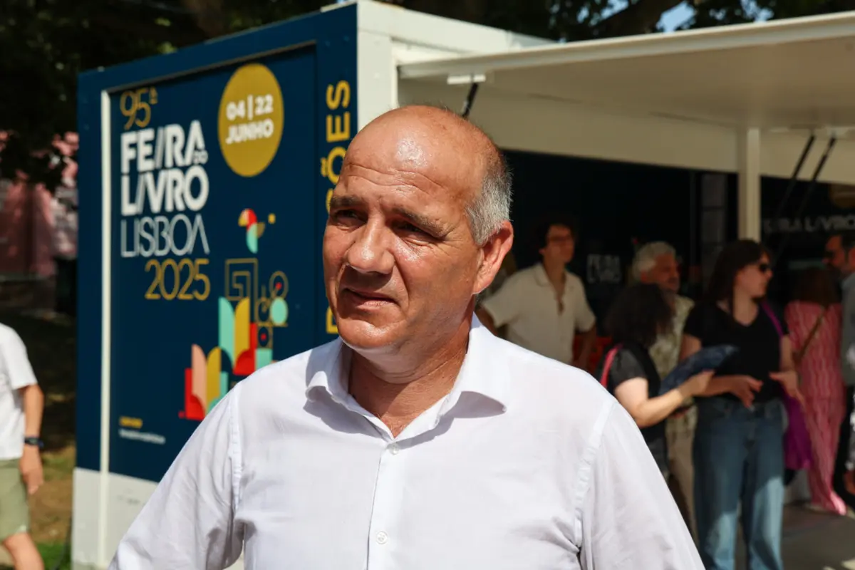 Imagem de contexto do artigo PCP critica "benessezinha" no IRS e avisa que "fatia de leão" está destinada ao IRC