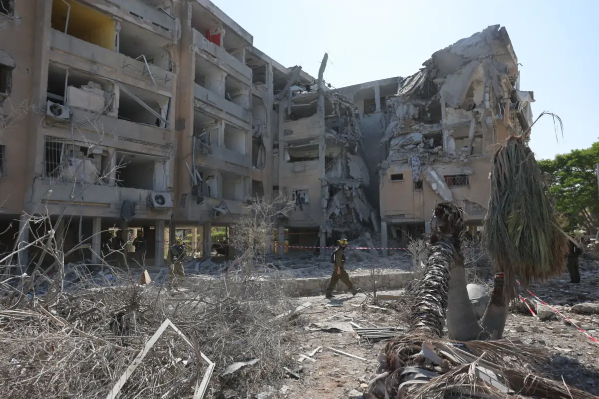 Imagem de contexto do artigo Teerão nega violação do cessar-fogo, mas mantém-se "em alerta"